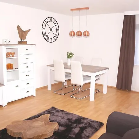 Ms Wiese Apartment *